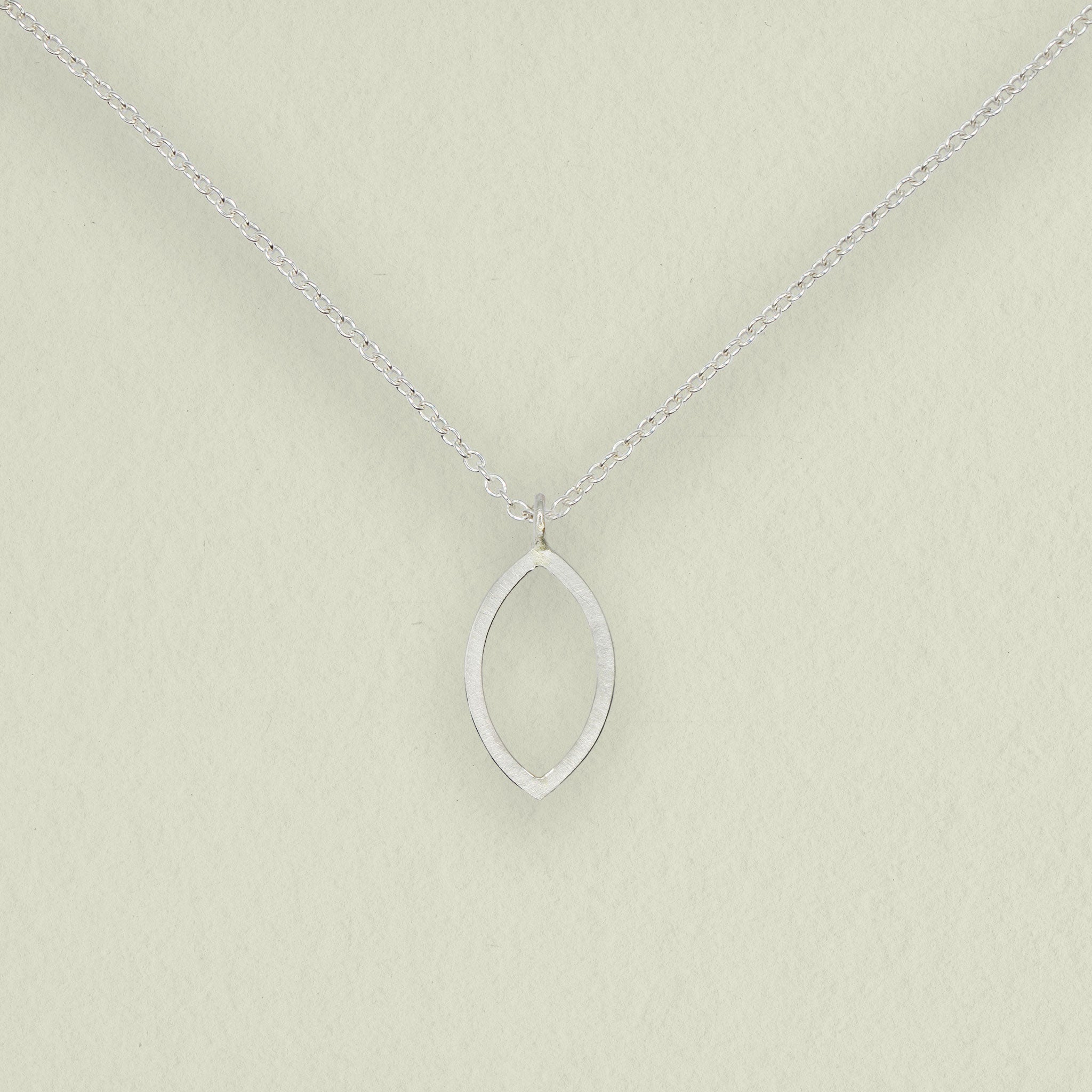 BLATT • kette • silber