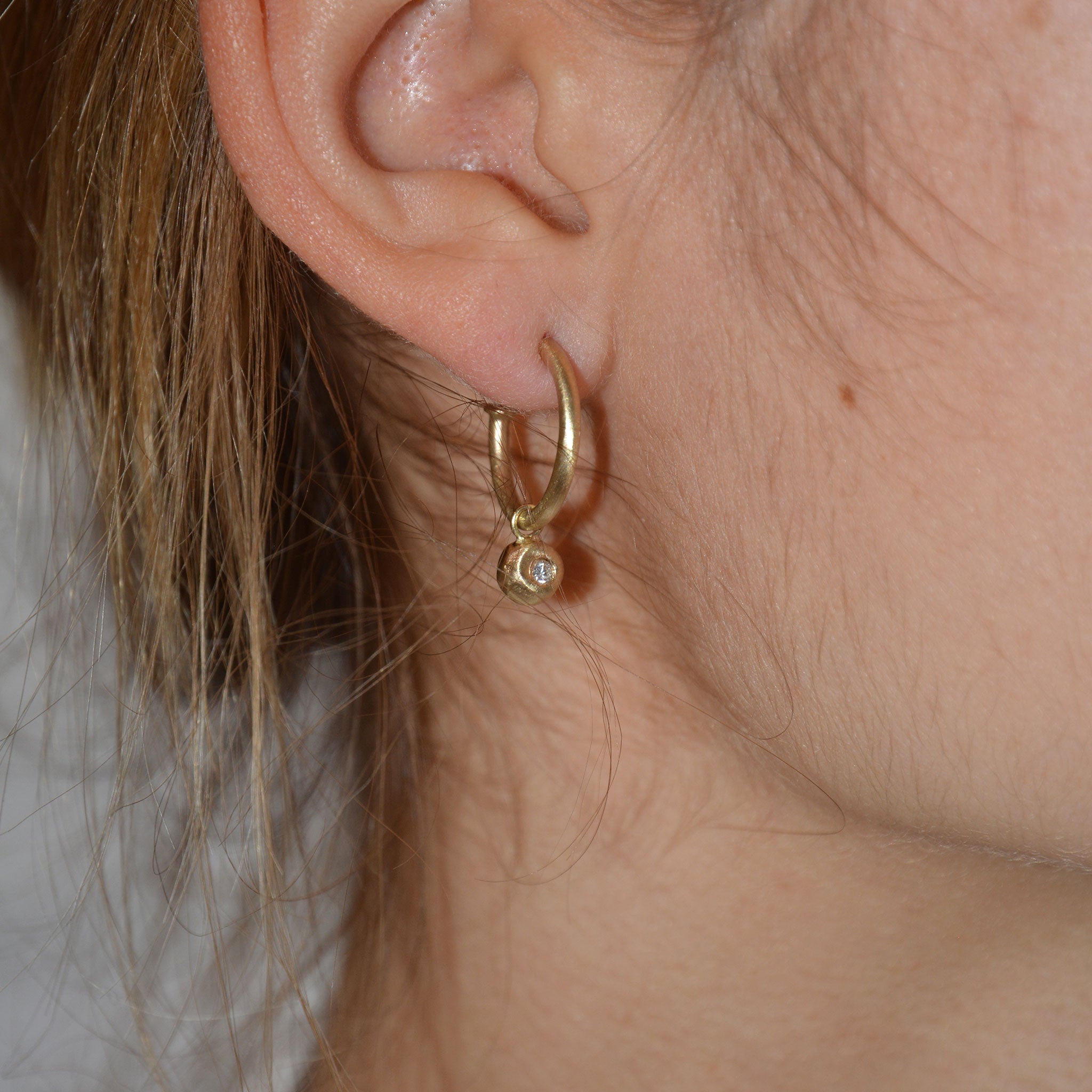 BLUBBER • einhänger • gold