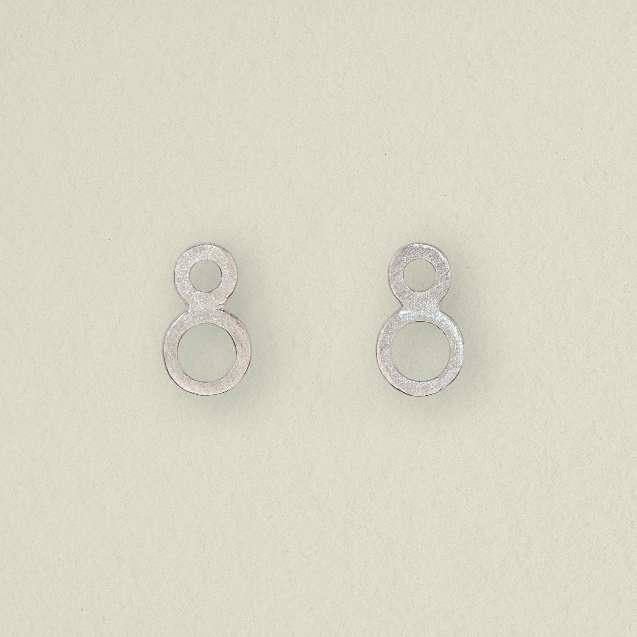 KRINGEL • ohrstecker • silber