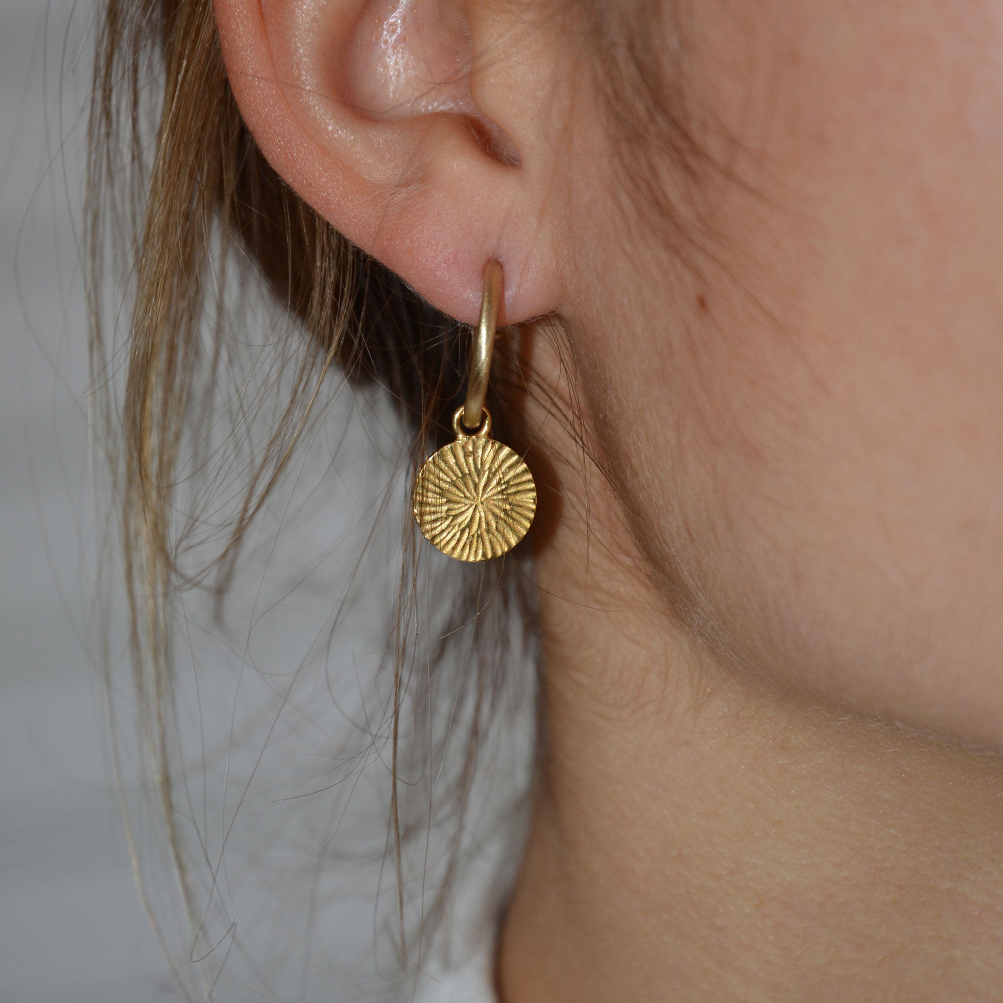 PUSTEBLUME • einhänger • gold • klein