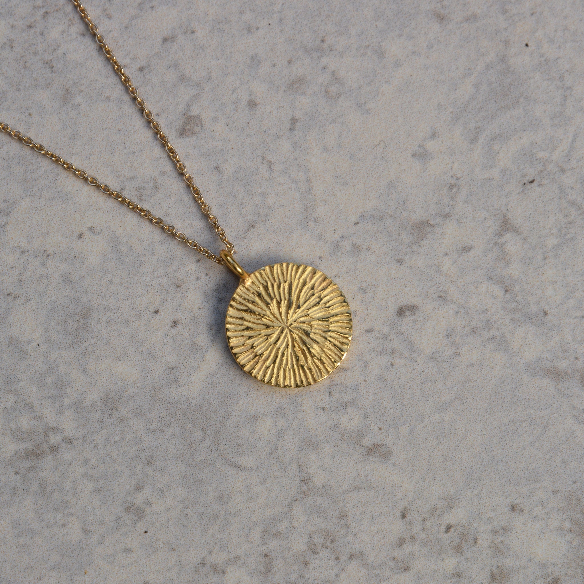 PUSTEBLUME • kette • gold • groß