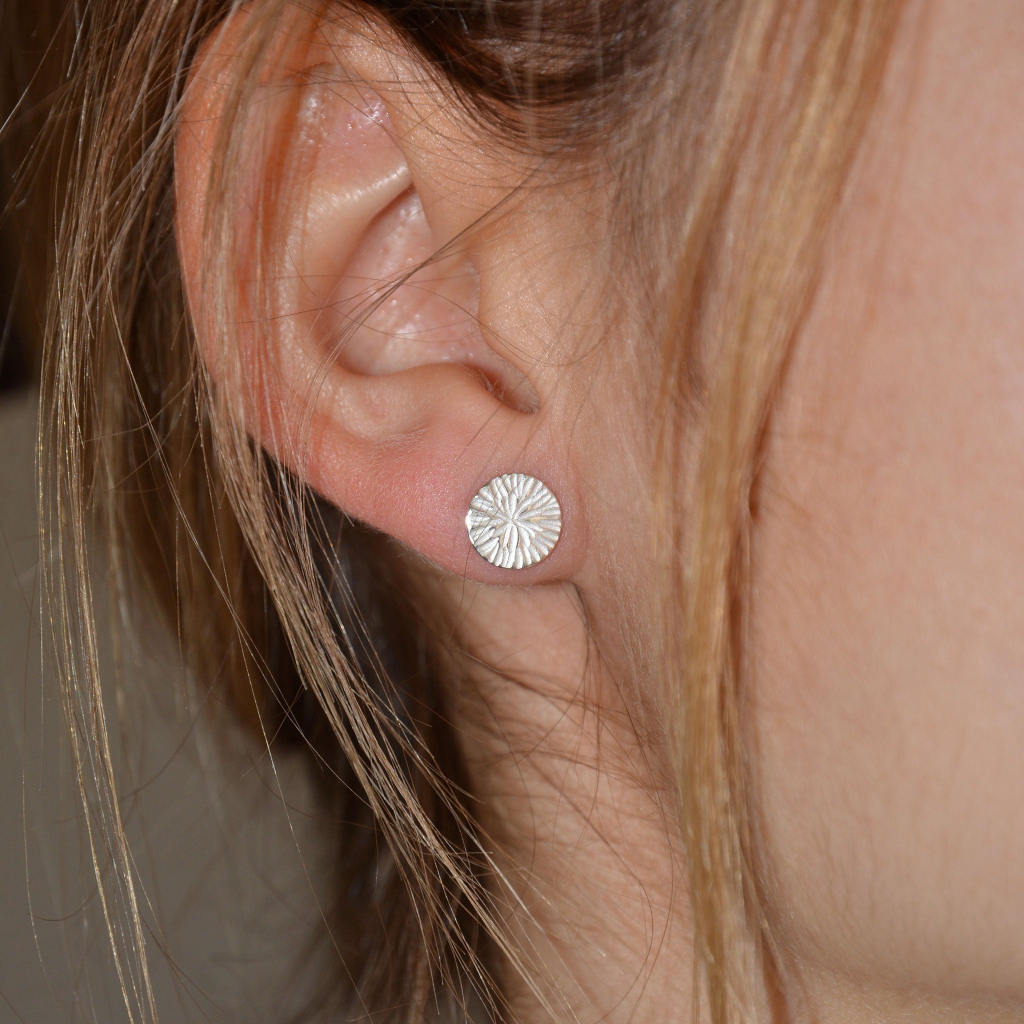 PUSTEBLUME • ohrstecker • silber • mini