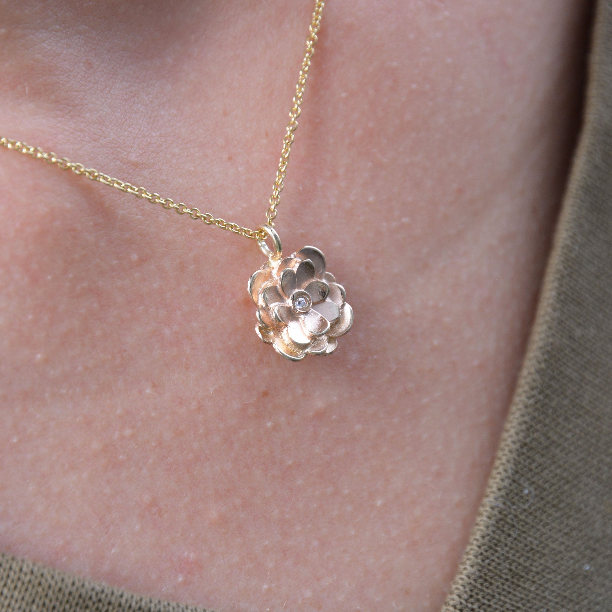 FLORA • kette • gold