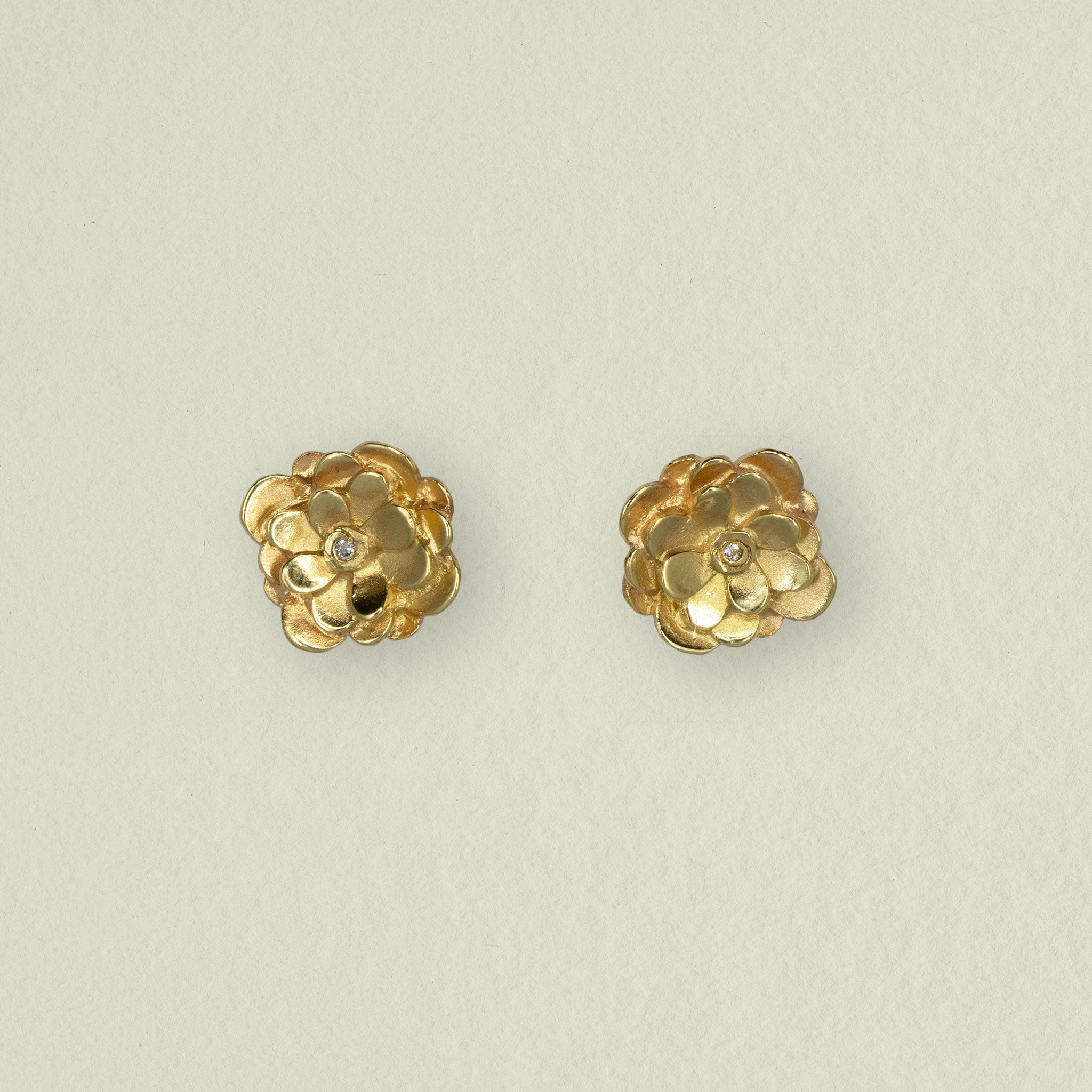 FLORA • ohrstecker • gold