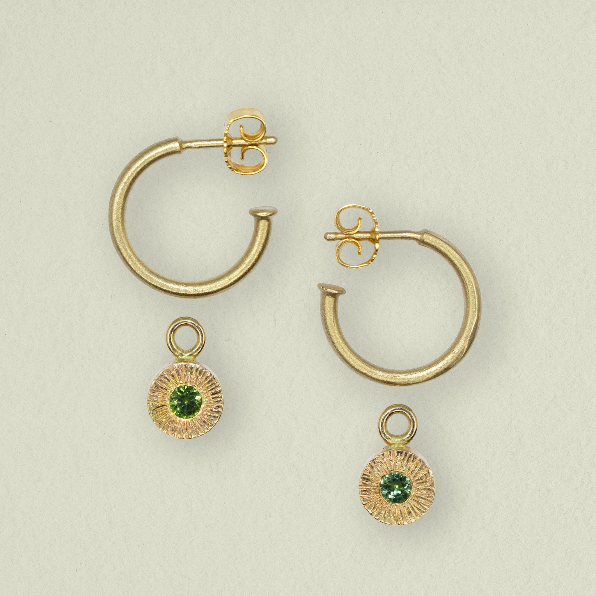 SONNE • einhänger • gold