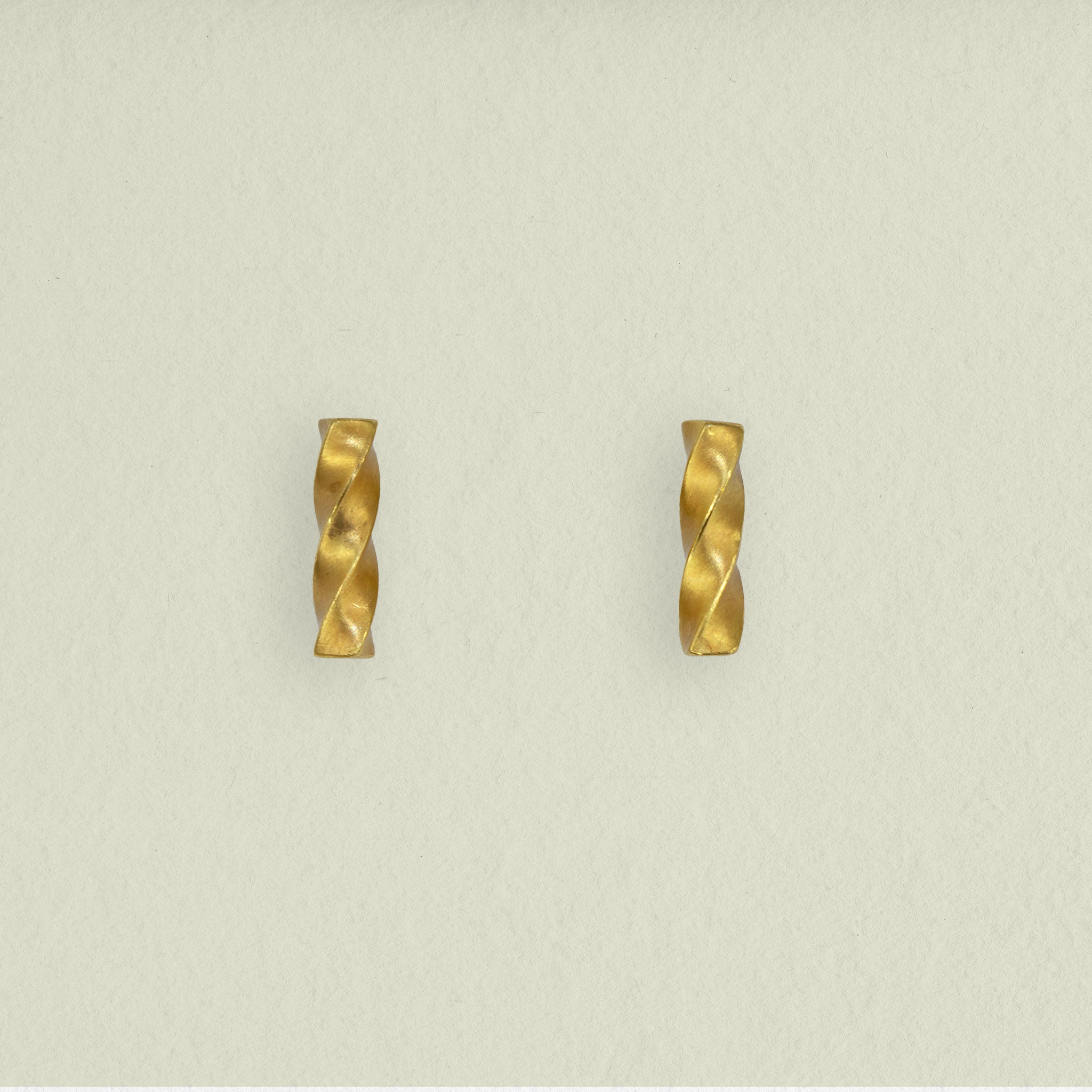 ZUCKERSTANGE • ohrstecker • gold • lang