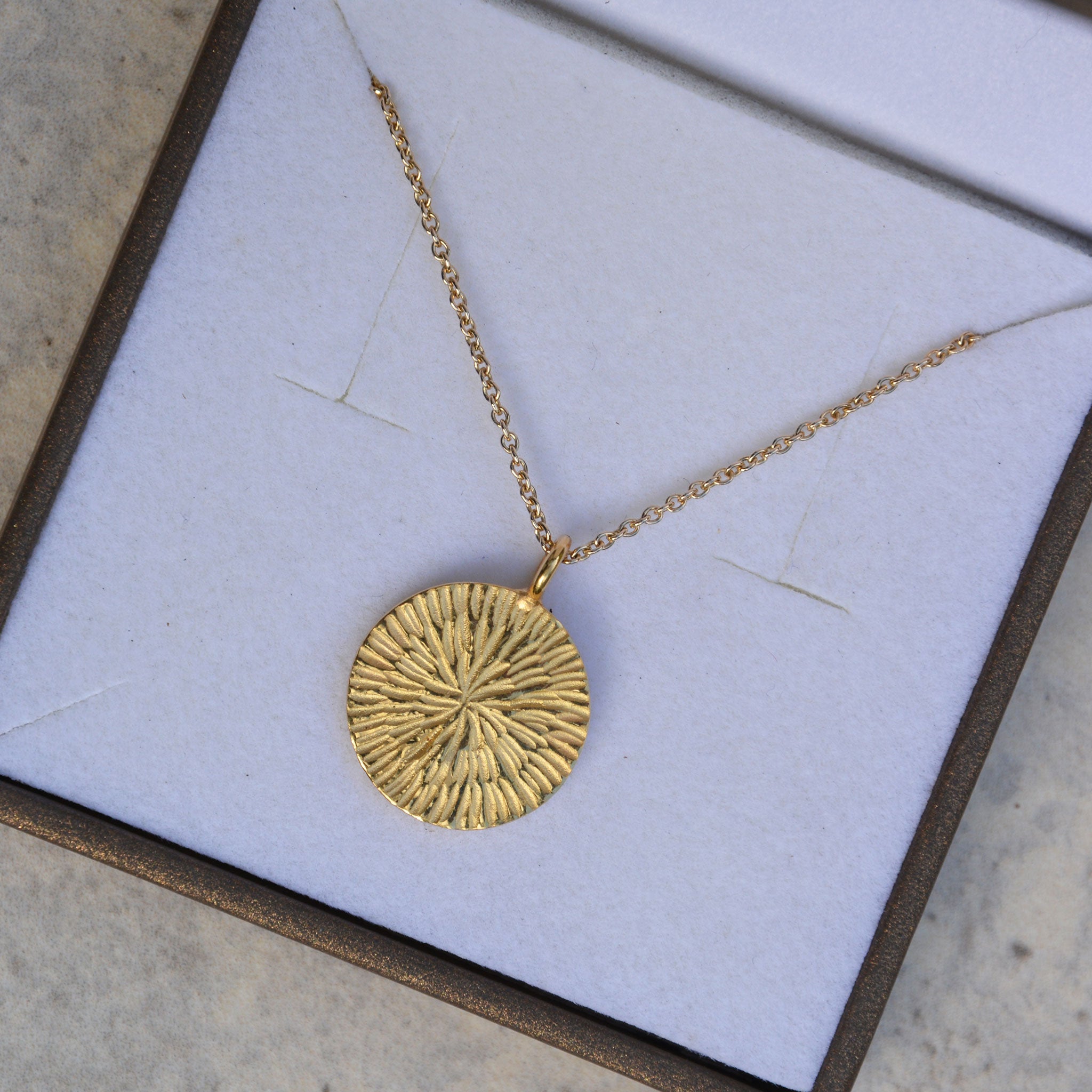 PUSTEBLUME • kette • gold • groß