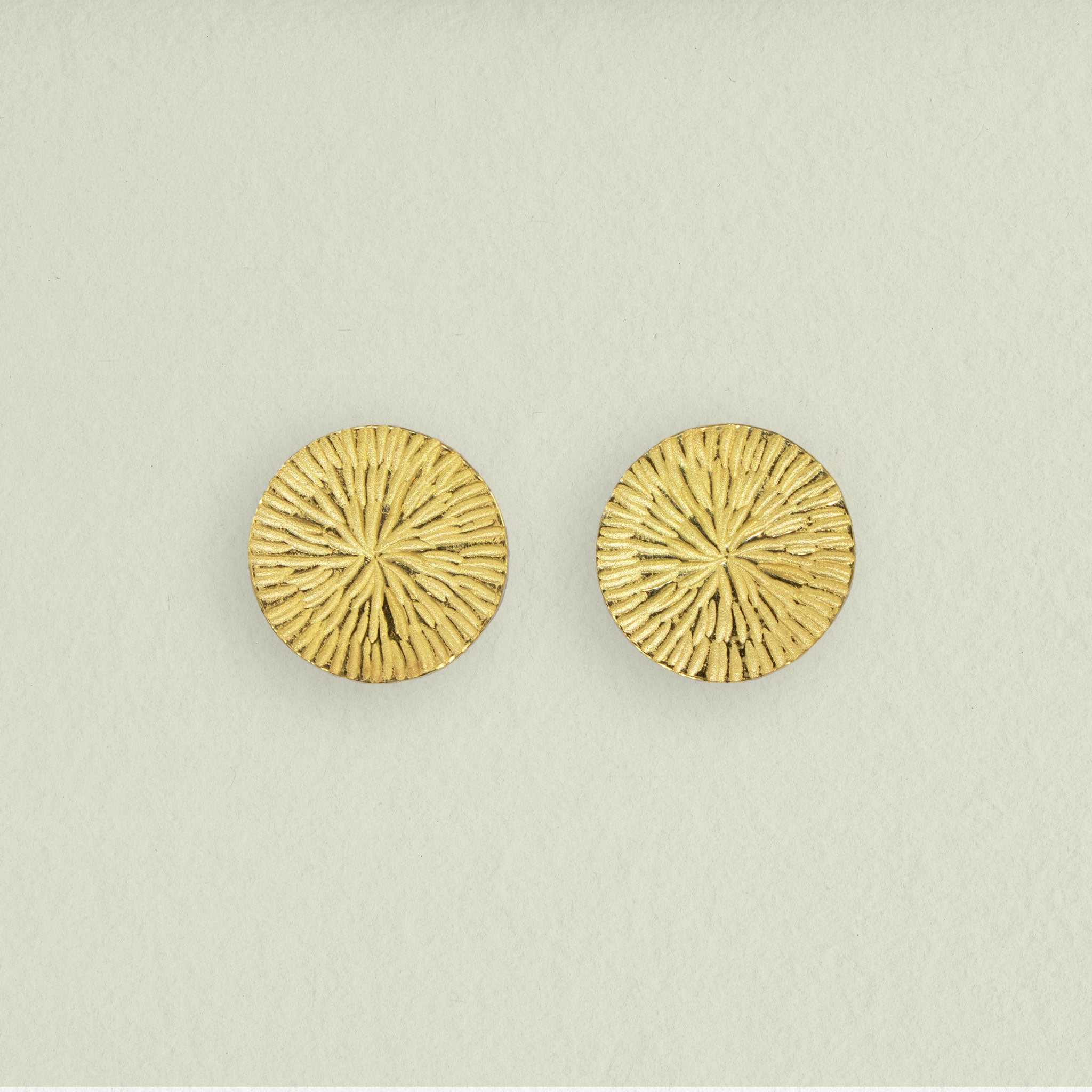 PUSTEBLUME • ohrstecker • gold • groß