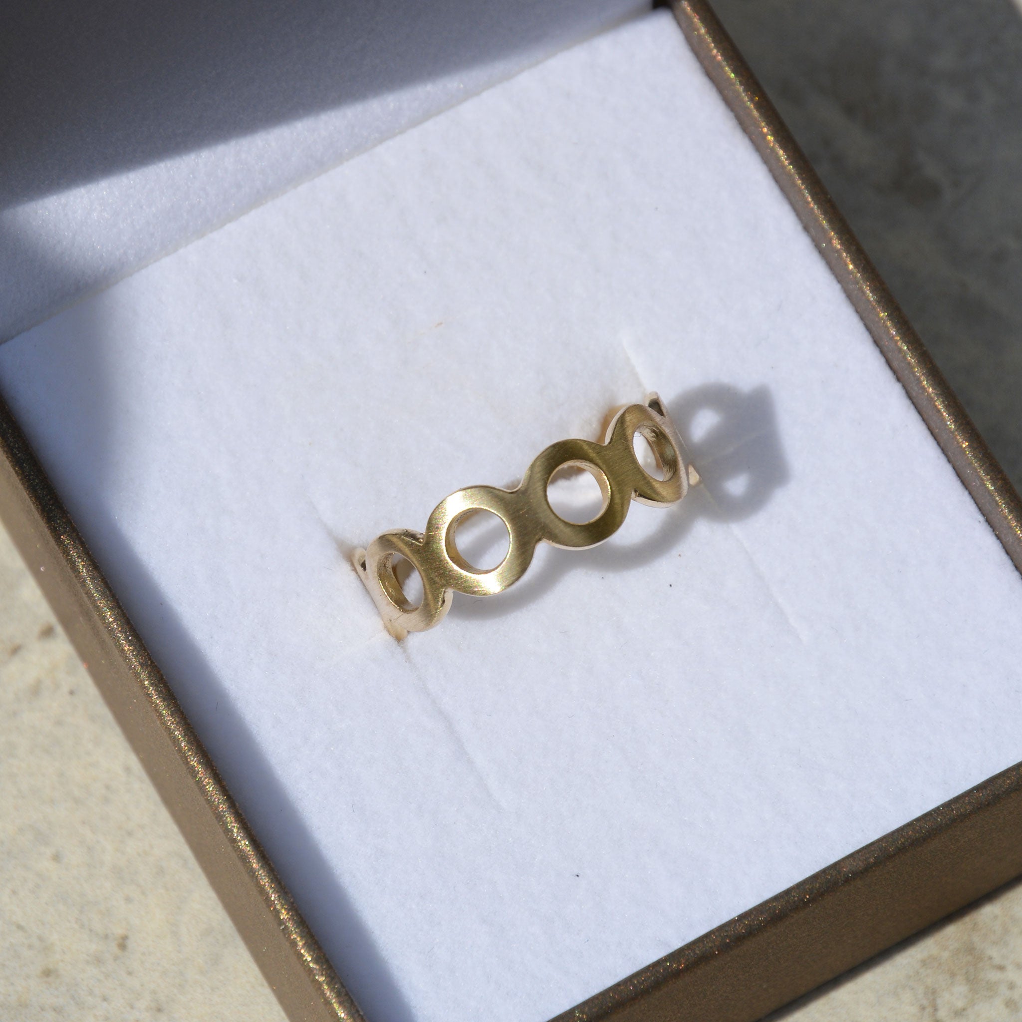 KRINGEL • ring • gold • klein