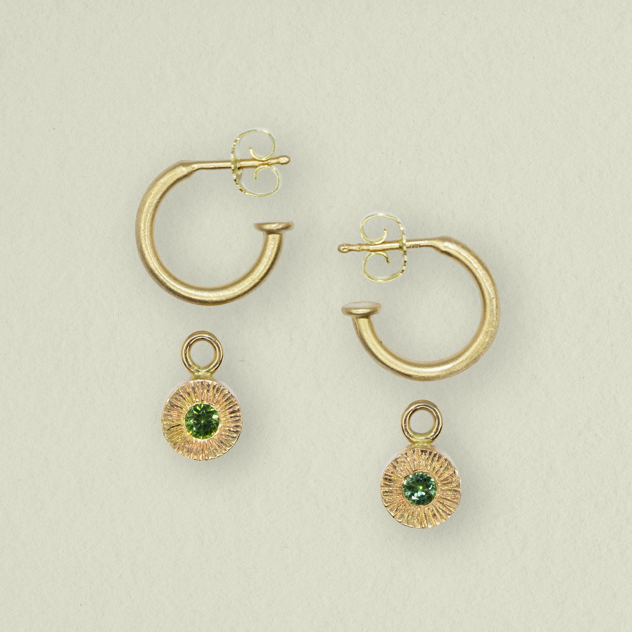 SONNE • einhänger • gold